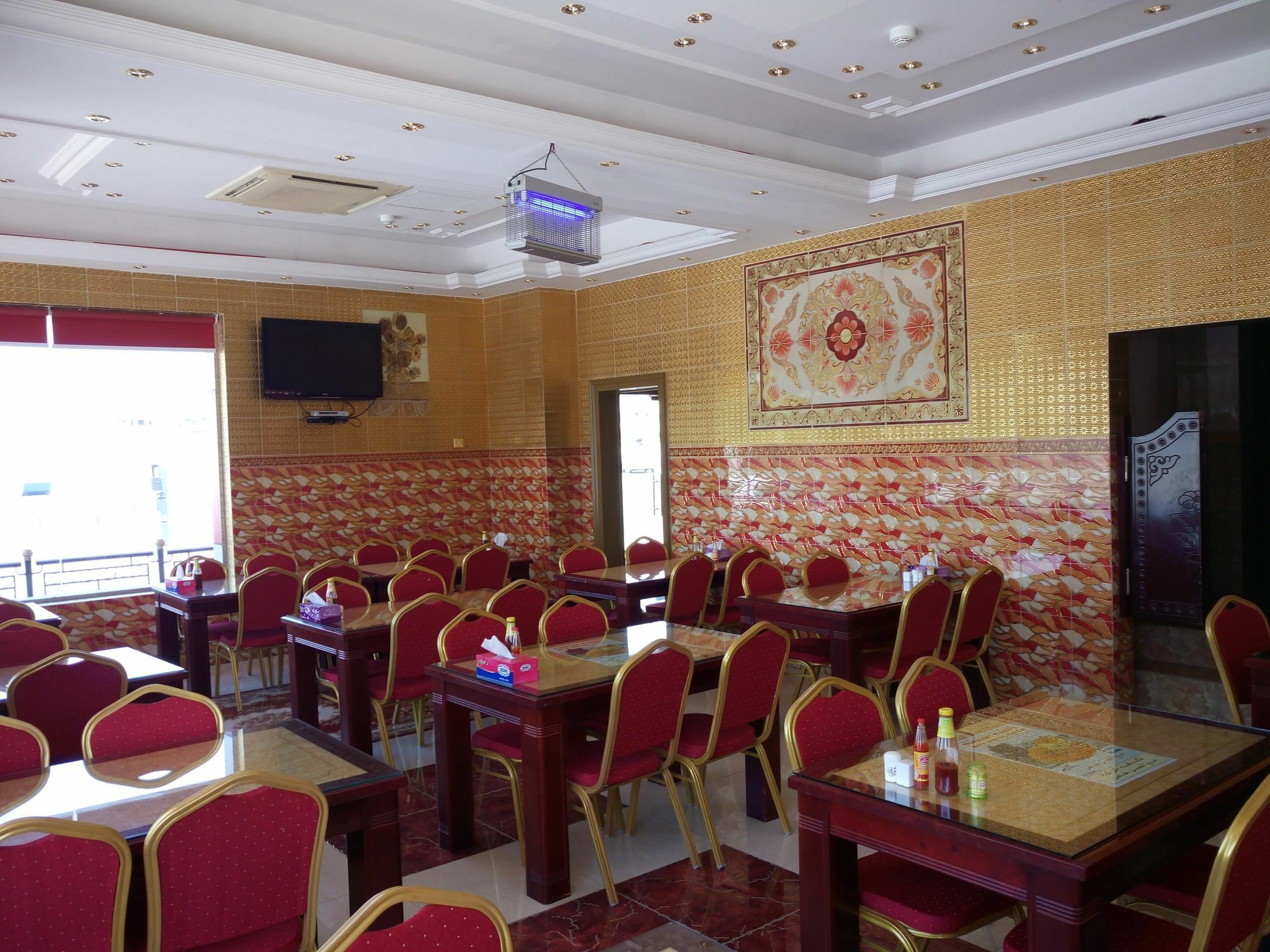 Tiger Home Hotel Apartments Maskat Exterior foto